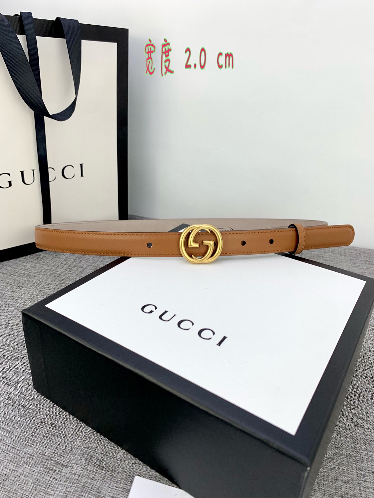 宽度2.0cmGUCCI此细款腰带用