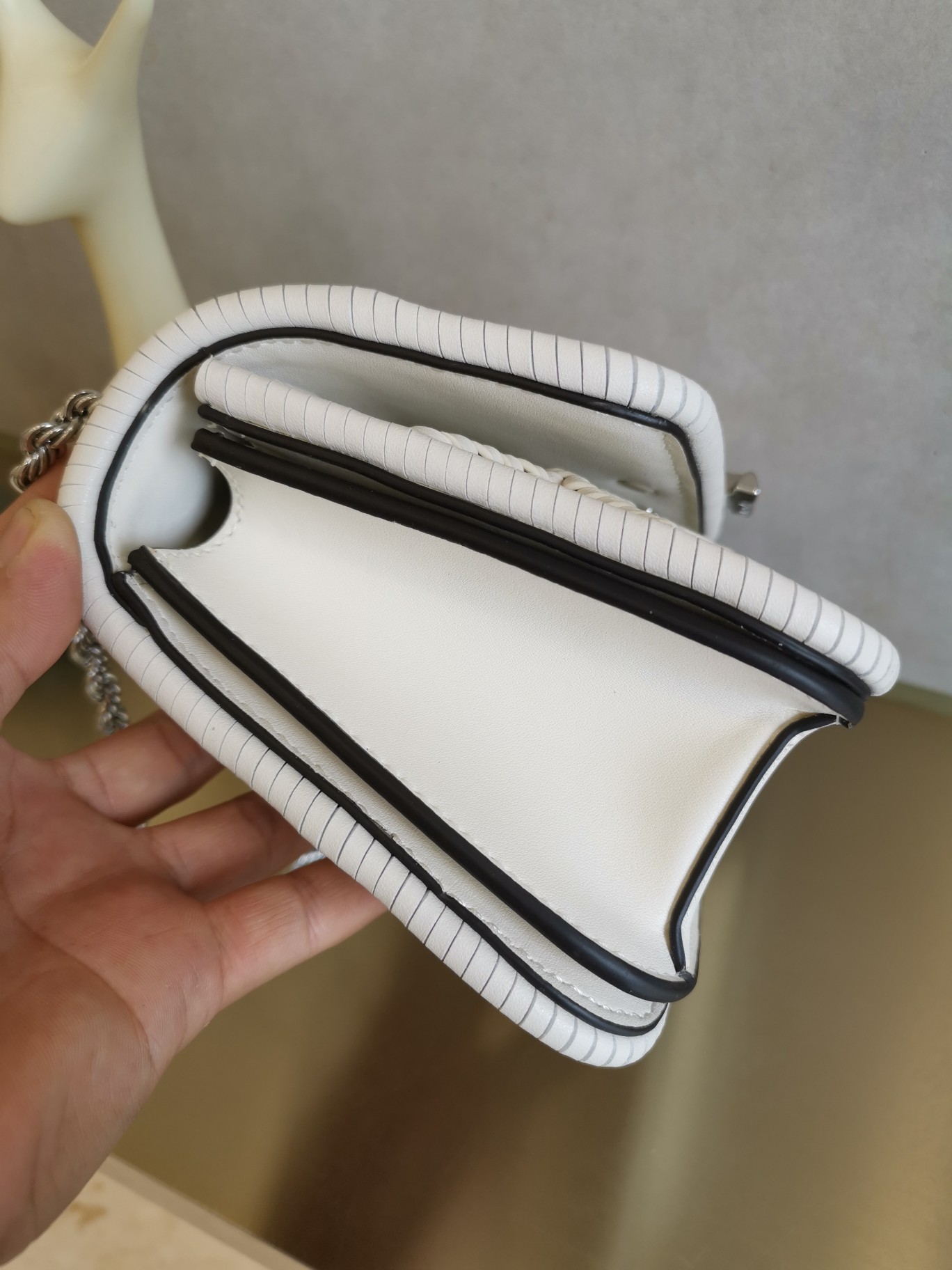 Tory Burch ～编号 206小号链条款（编织款）TORY