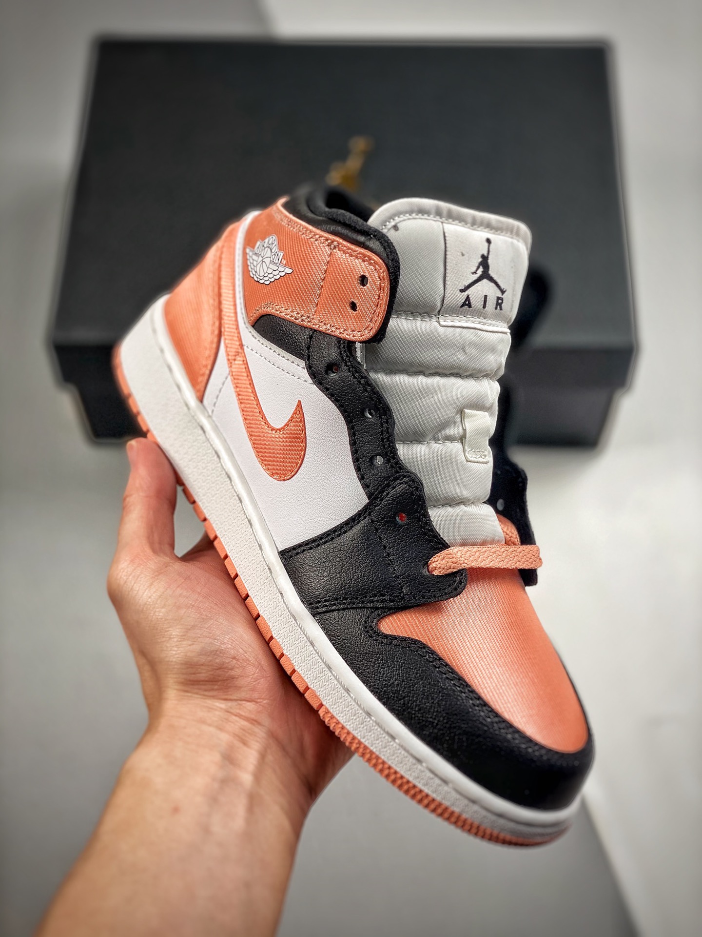 -4 Air Jordan 1 MID blanco rosa negro versión verificable única en el mercado hecha con piel de primera capa exclusiva,…