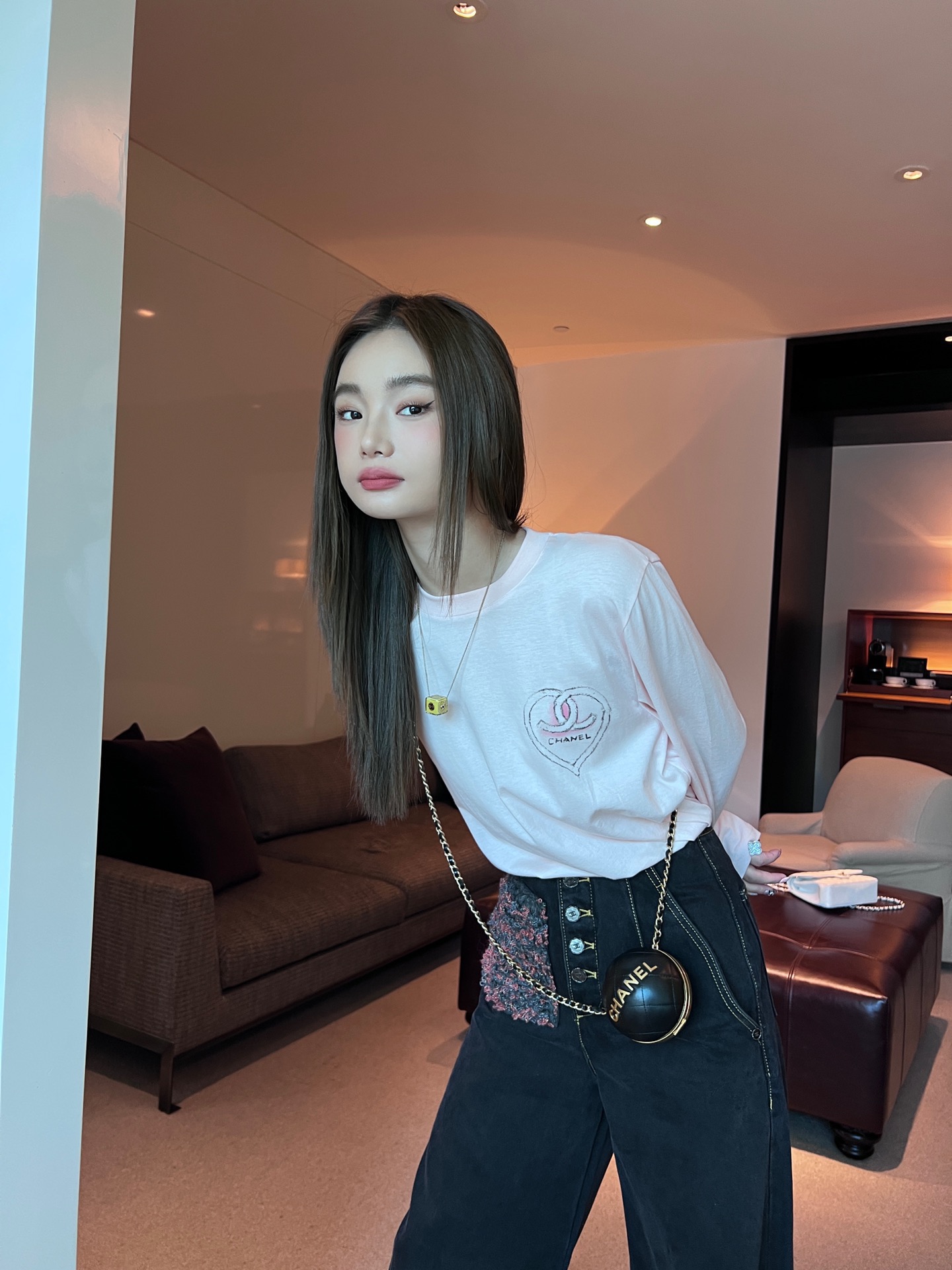 022香奈儿爱心涂鸦长袖"