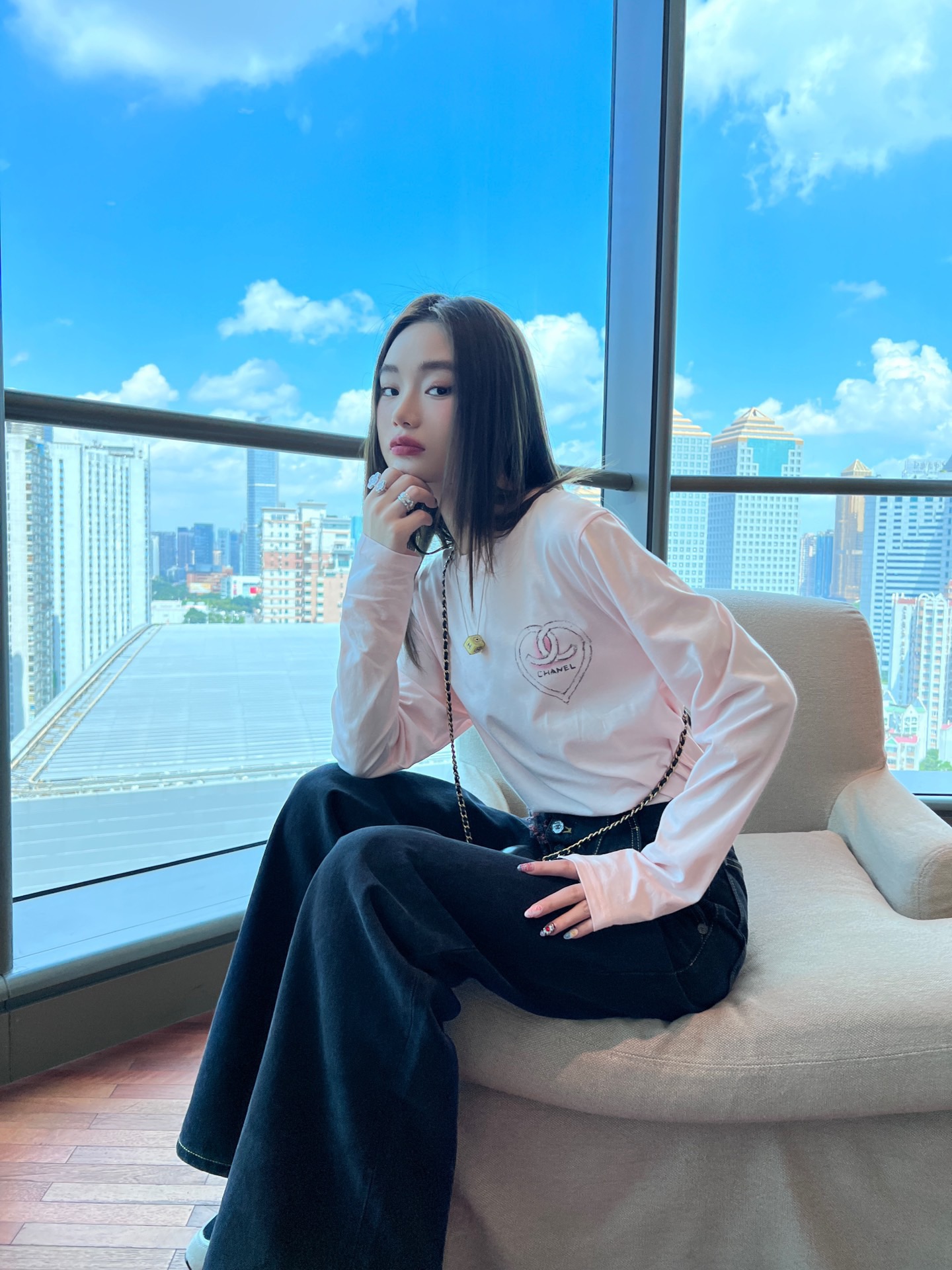 022香奈儿爱心涂鸦长袖"