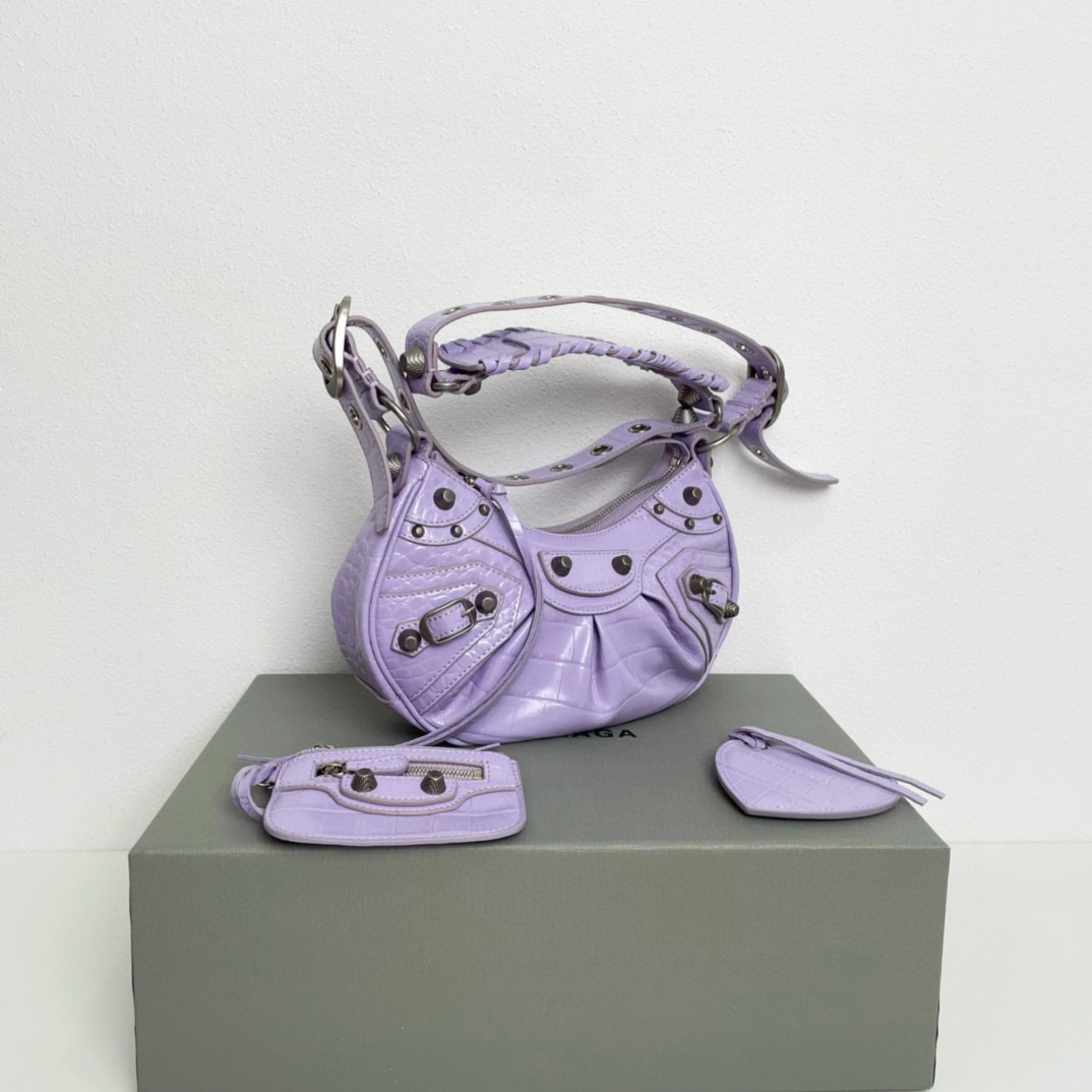 Balenciaga Classic Handcrafted Luxury Leather Shoulder Bag Ref.2890EDDD 2