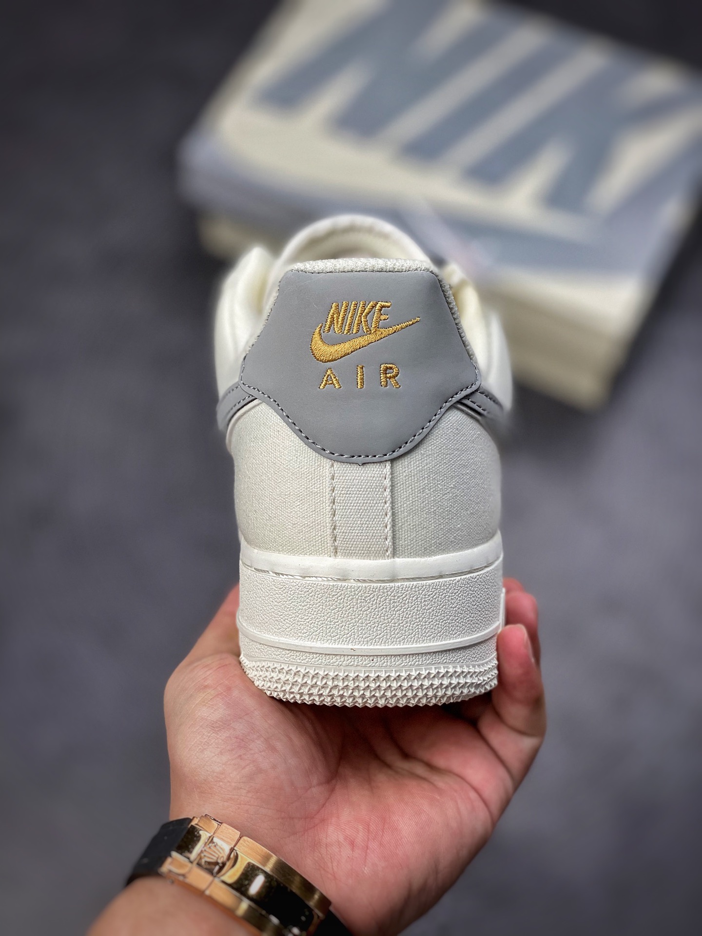 220 Nike Air Force 1 Low 07 灰白金帆布 3M反光MN5696-609