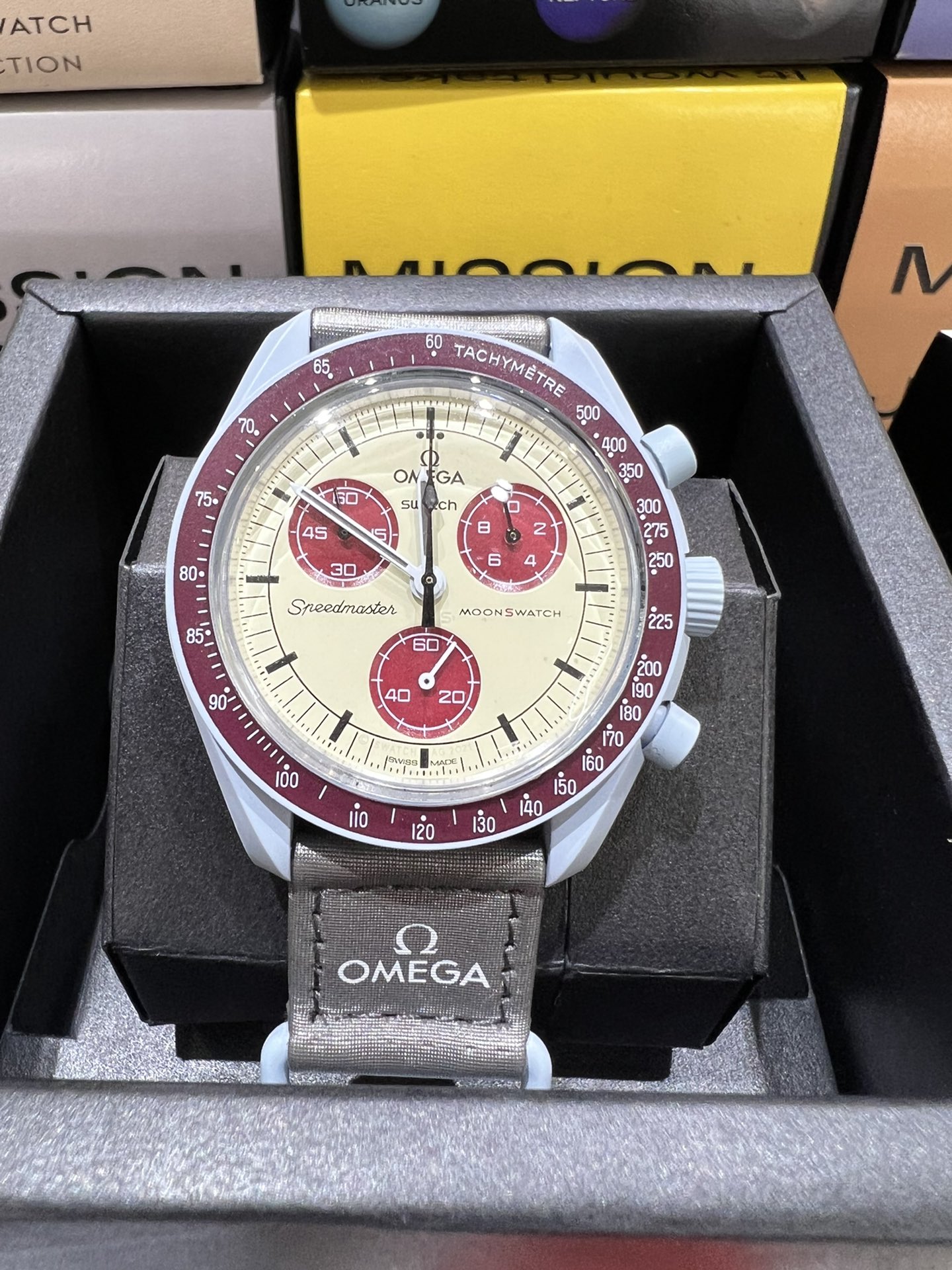 OMEGA x SWATCH 联名腕表 欧米茄与斯沃琪的联名款“天花板版本”装配ETAG10212机芯