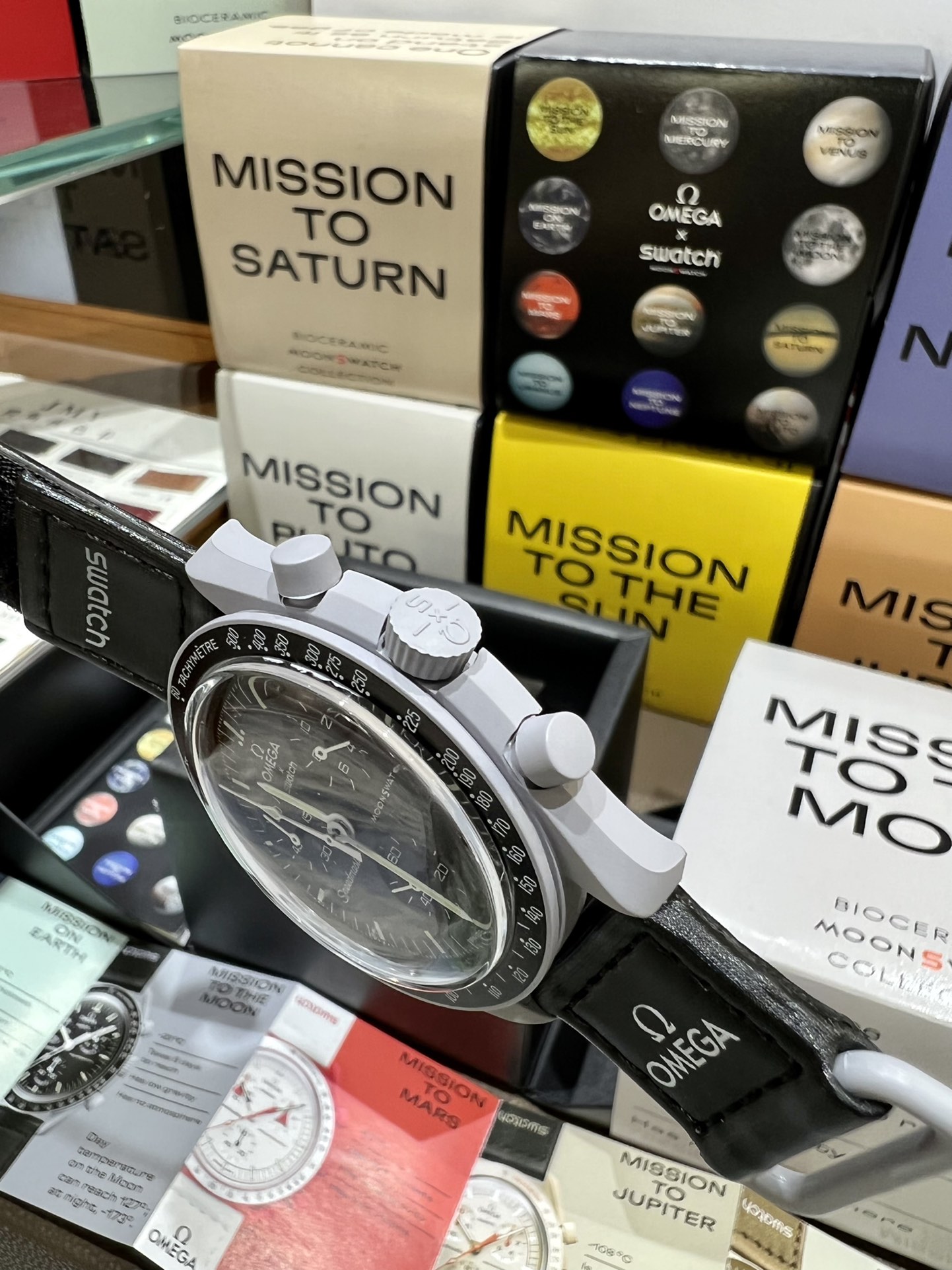 OMEGA x SWATCH 联名腕表 欧米茄与斯沃琪的联名款“天花板版本”装配ETAG10212机芯