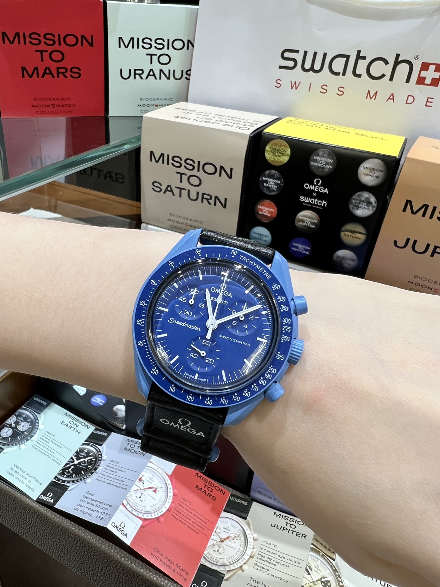 OMEGA x SWATCH 联名腕表 欧米茄与斯沃琪的联名款“天花板版本”装配ETAG10212机芯