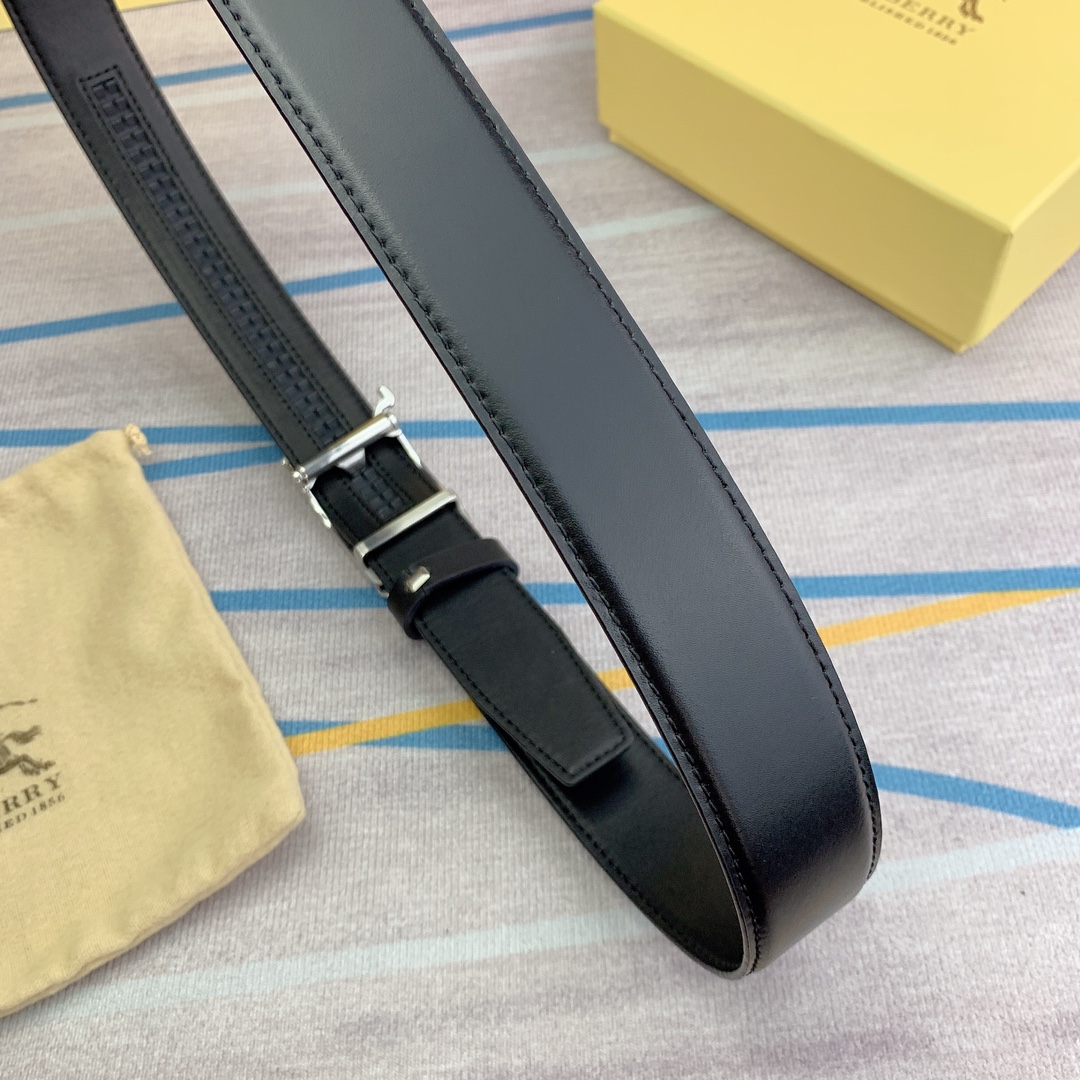品名巴宝莉原单自动带材质原单牛皮腰带
