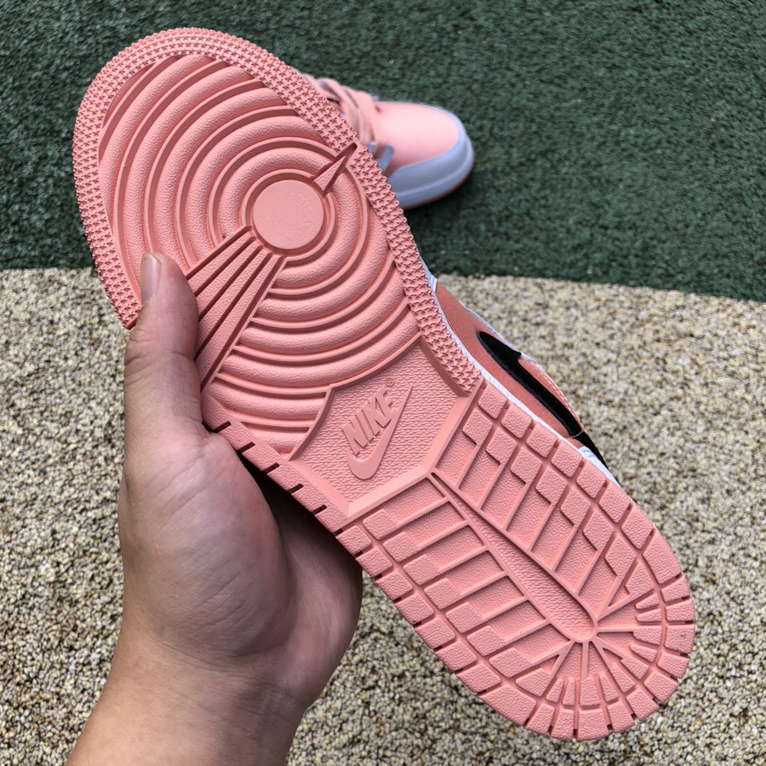 300  纯原版Air Jordan 1 AJ1 白粉 黑熊猫水蜜桃 丝绸玫瑰金 女休闲低帮球鞋 DM8960-801