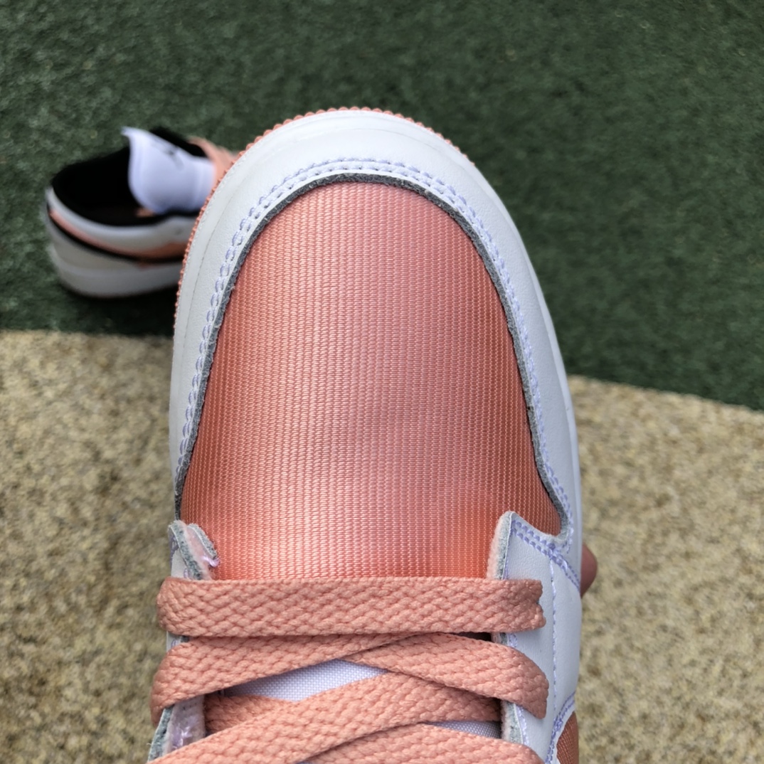 300  纯原版Air Jordan 1 AJ1 白粉 黑熊猫水蜜桃 丝绸玫瑰金 女休闲低帮球鞋 DM8960-801
