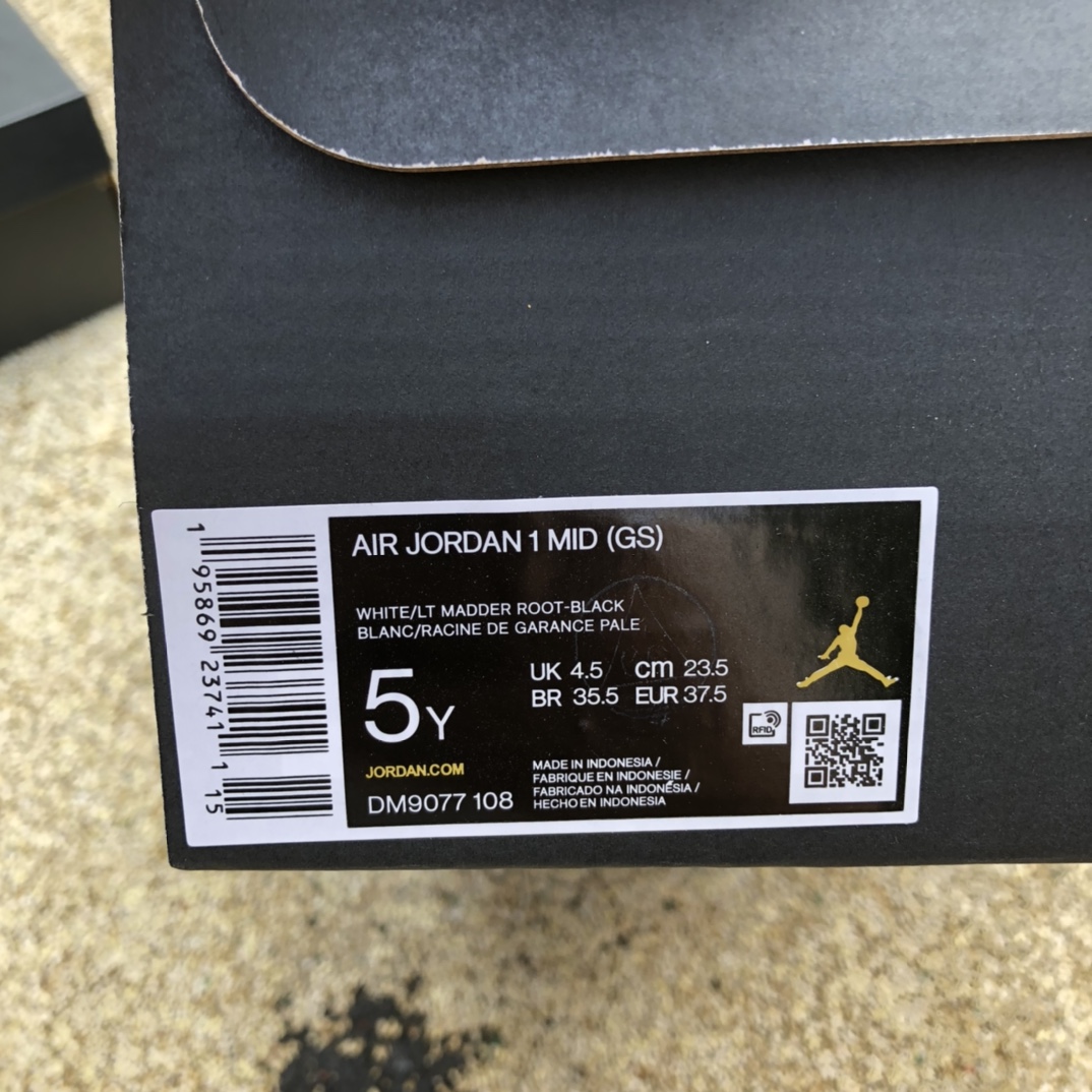 340 纯原版Air Jordan 1 AJ1 黑白粉女子休闲中帮球鞋 DM9077-108