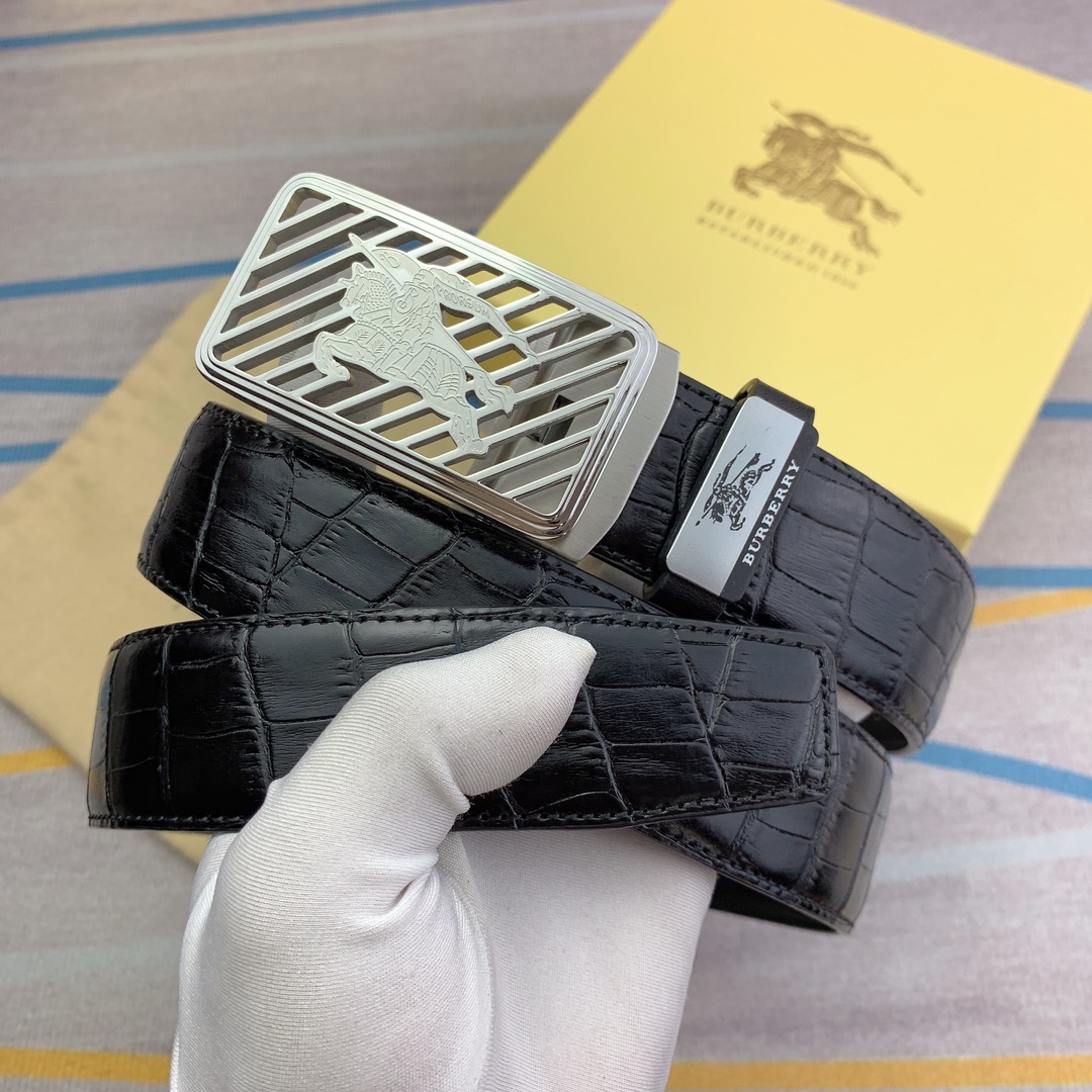 品名巴宝莉原单自动带材质原单牛皮腰带
