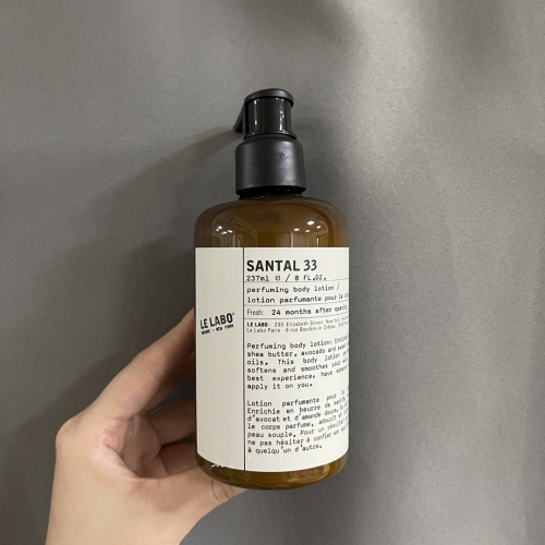 Le Labo Santal 33 Perfuming Body Lotion 237ml Moisturizing Skin 1 Le Labo Santal 33 Perfuming Body Lotion 237ml Moisturizing Skin