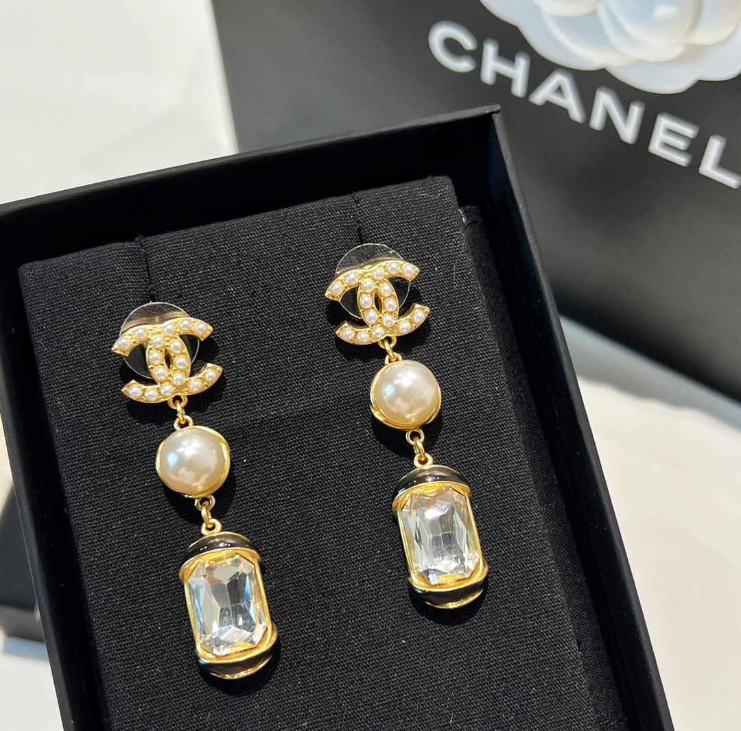 新款☑️CHANEL香奈儿c3双c 方钻珍珠耳钉耳环