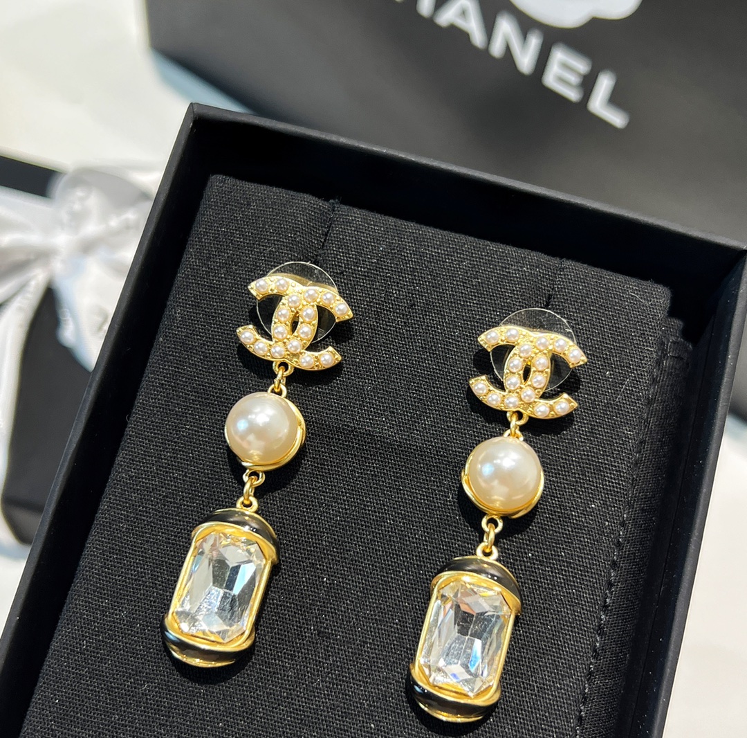 新款☑️CHANEL香奈儿c3双c 方钻珍珠耳钉耳环