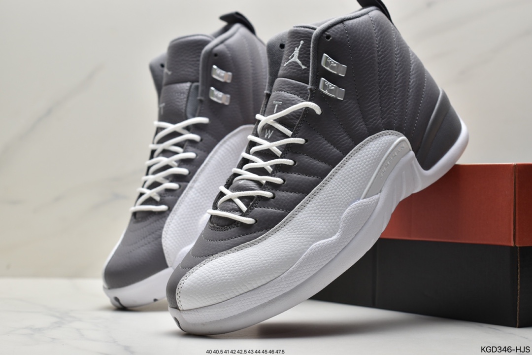 500  Air Jordan 12 “Stealth”灰白鞋款以灰色CT8013-015