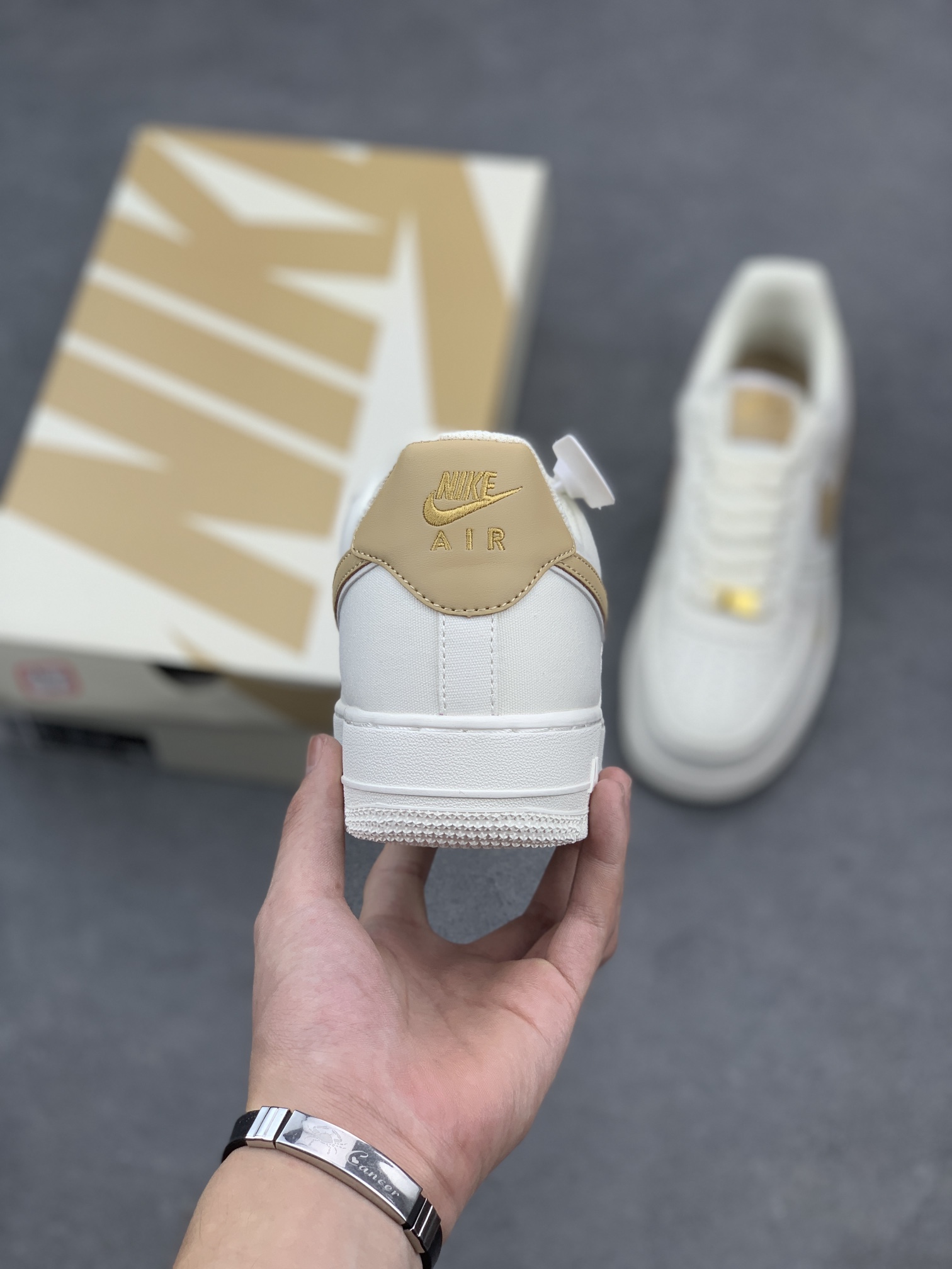Nike Air Force 1 '07 Low-Top Sneakers - Beige/White Fabric, Air Cushioning 5 i1658080586 9313 3