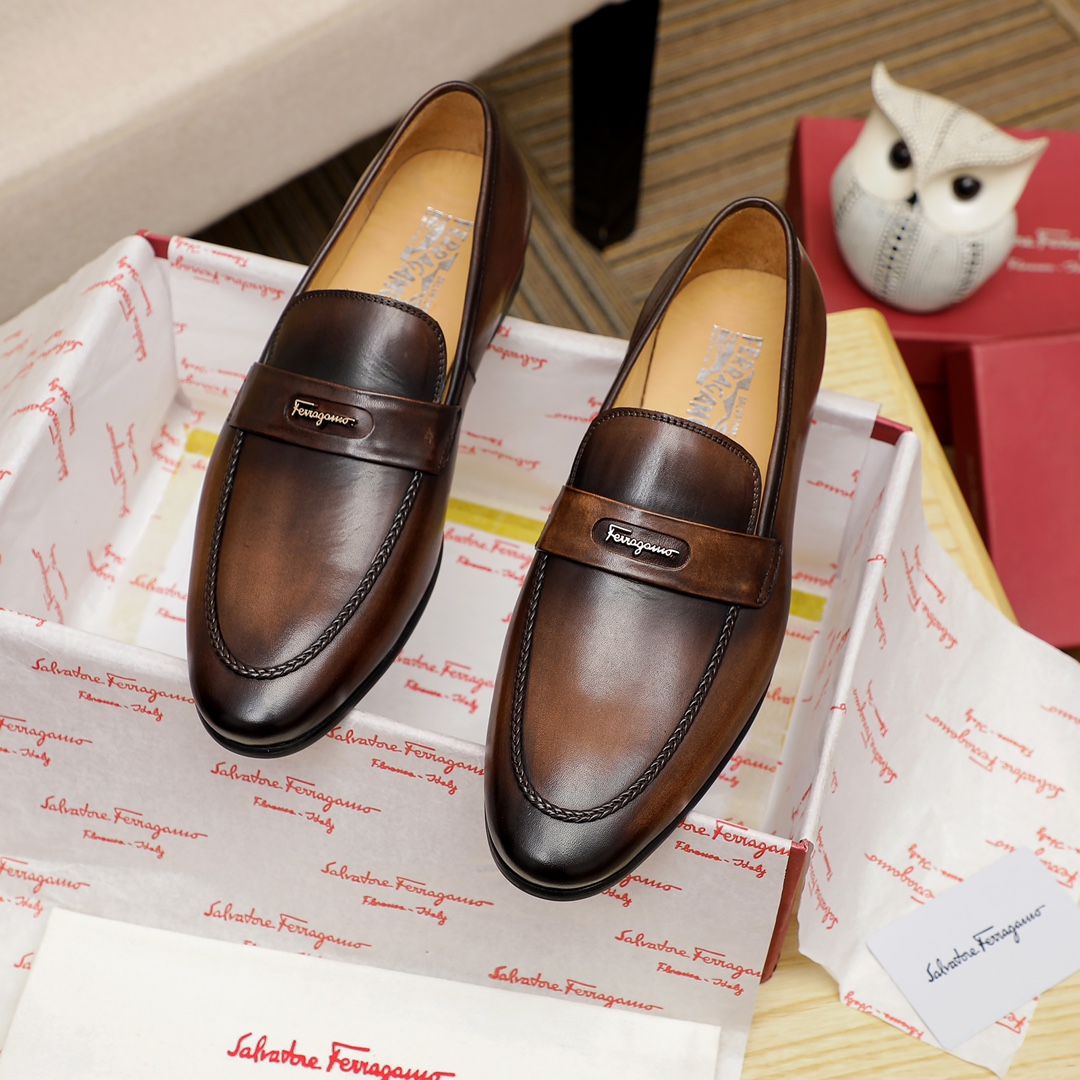 J5  Ferragamo 菲拉格慕 休闲皮鞋正码