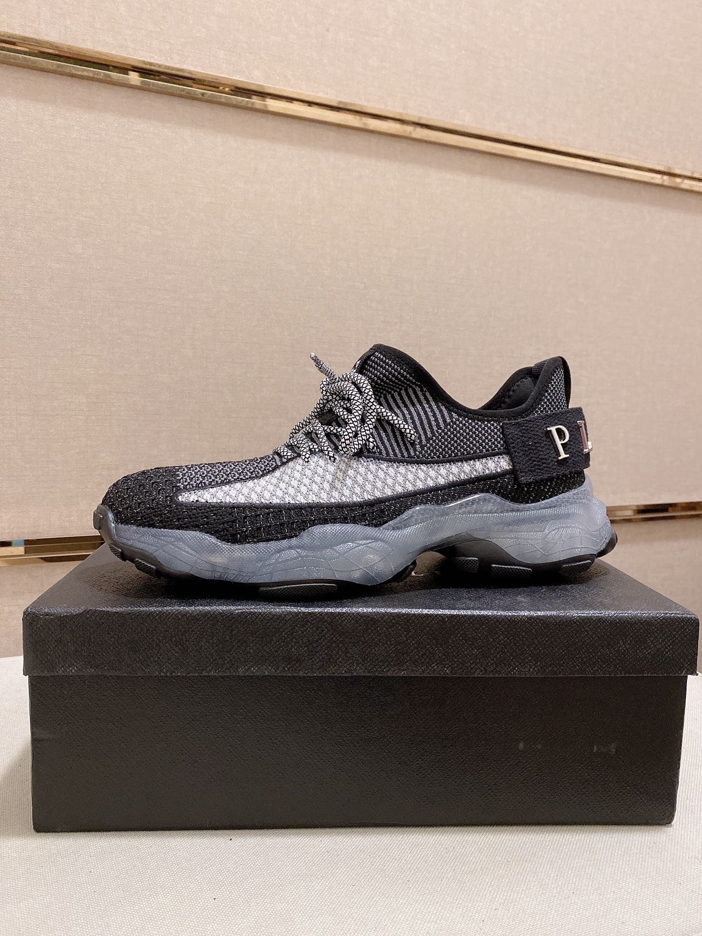 Precio de fábrica: 310PHILIPP PLEIN marca marea alemana, boutique única original, entrenadores casua