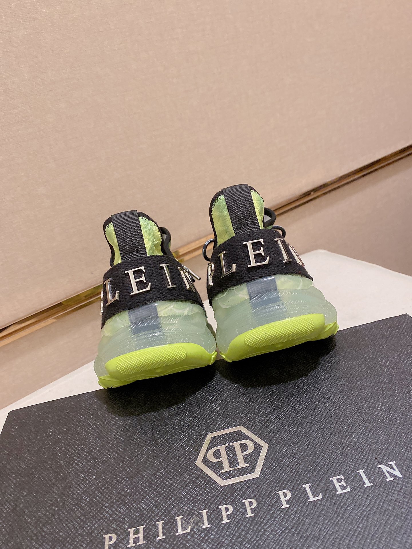 Precio de fábrica: 310PHILIPP PLEIN marca marea alemana, boutique única original, entrenadores casua