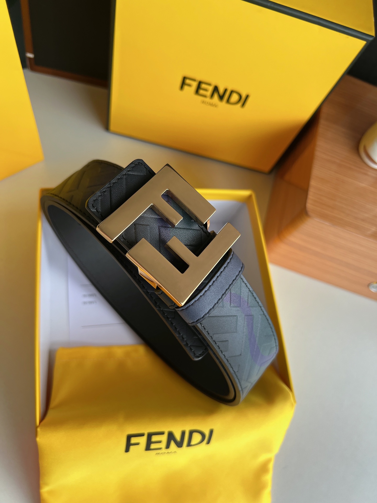 FENDI芬迪   印花深蓝色双FF牛皮腰带4.0cm