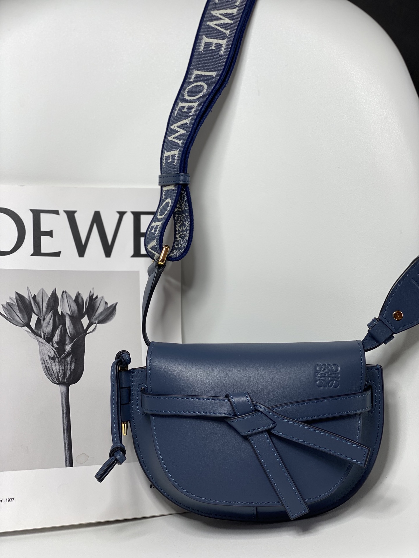 NO:186568,Original high-quality mini gray-blue upgraded letters shoulder strap saddle bag MiniGateDual handbag shipped 56t21S 聲合√电影合影合影合影合影合影合影合影合影合影合影合影合影合影合影合影合影合影合影合影合影合影合影合影合影合影合影合影合影合影合影合影合影合影合影合影合影合影合影合影合影合影合影合影合影合影合影合影合影合影合影合影合影合影合影合影合影合影合影合影合影合影合影合影合影合影合影合影合影合影合影合影合影合影合影合影合影�19860909原厂特级 高质量 迷你 灰蓝色 升级版字母寛肩带马鞍包MiniGateDual手袋出货56t21S 绝绝子√寛肩带简直是灵魂之笔 赋予了gate全新的生命包身采用柔软牛皮革精制而成,可拆卸调节牛皮提绣花肩带～单肩斜挎、腰包 胸包都非常~背上身很显气质 容量也非常在线 无压力 必入款 size21*12.5*9cm,特级罗意威,loewe,cowhide,Bag