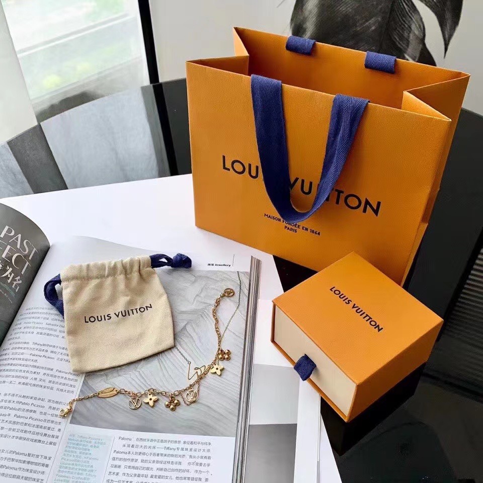 LV Bracelet