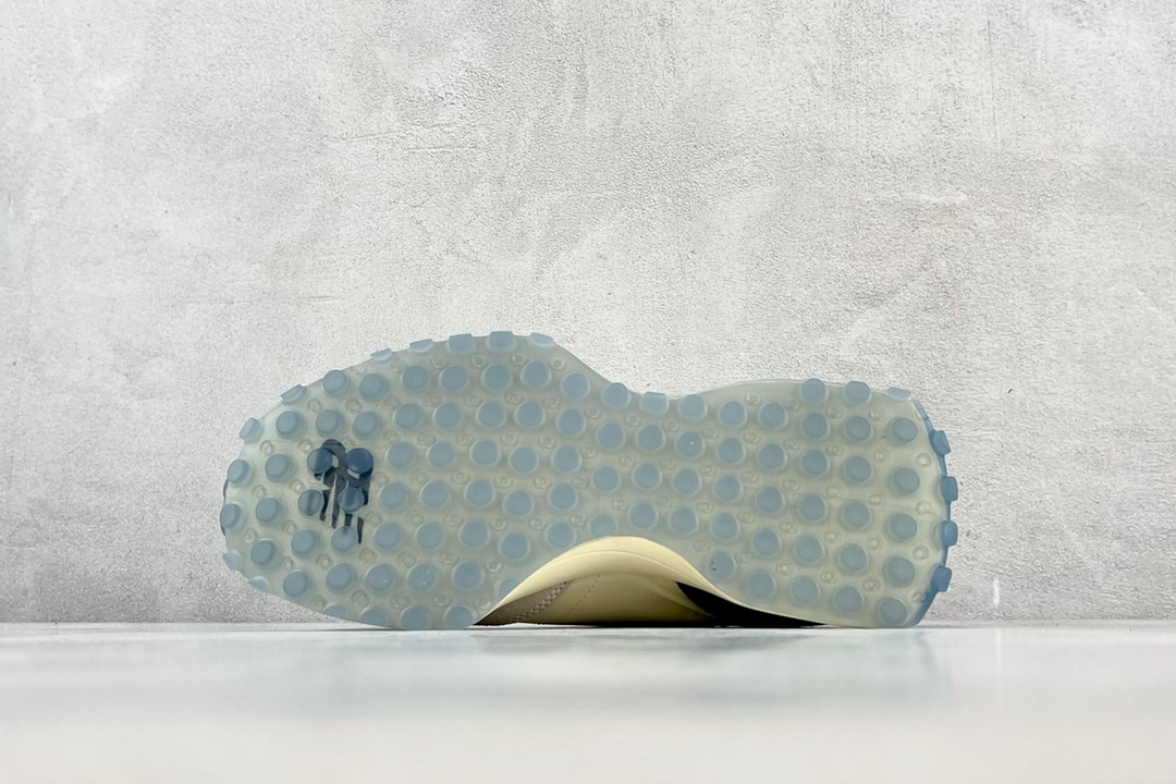 总裁特价 
公司级 ANB BRAND x New Balance 327 白藏青

货号：MS327A
