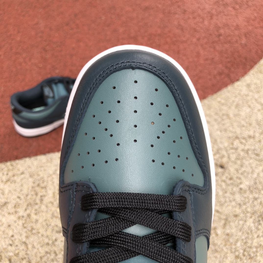 400 Nike Dunk Low 滑板鞋 低帮复古板鞋DR9705-300