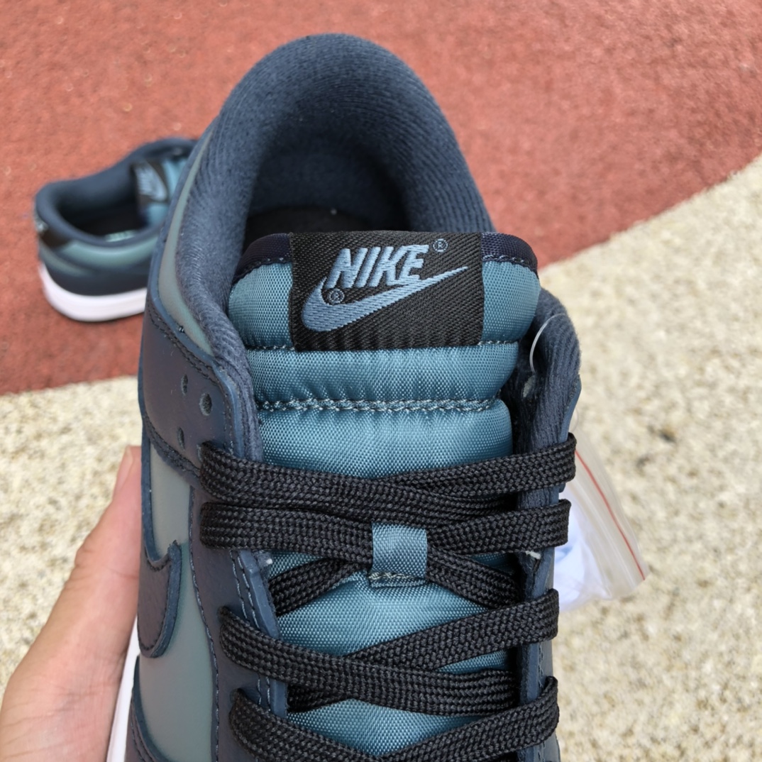 400 Nike Dunk Low 滑板鞋 低帮复古板鞋DR9705-300