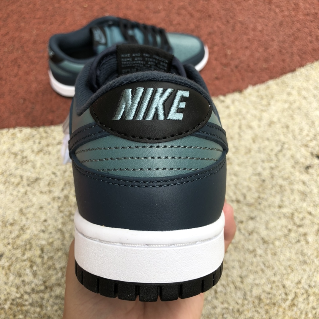 400 Nike Dunk Low 滑板鞋 低帮复古板鞋DR9705-300