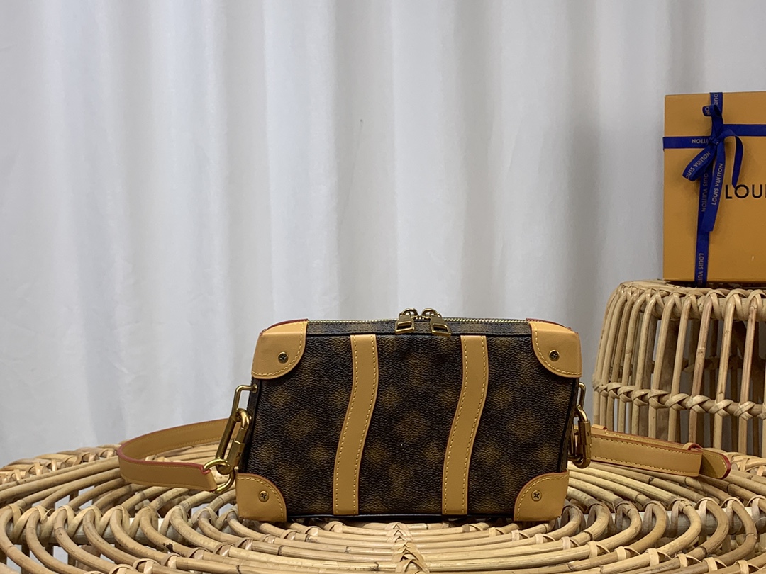 Louis Vuitton LV Soft Trunk Bags Handbags Monogram Canvas M81580