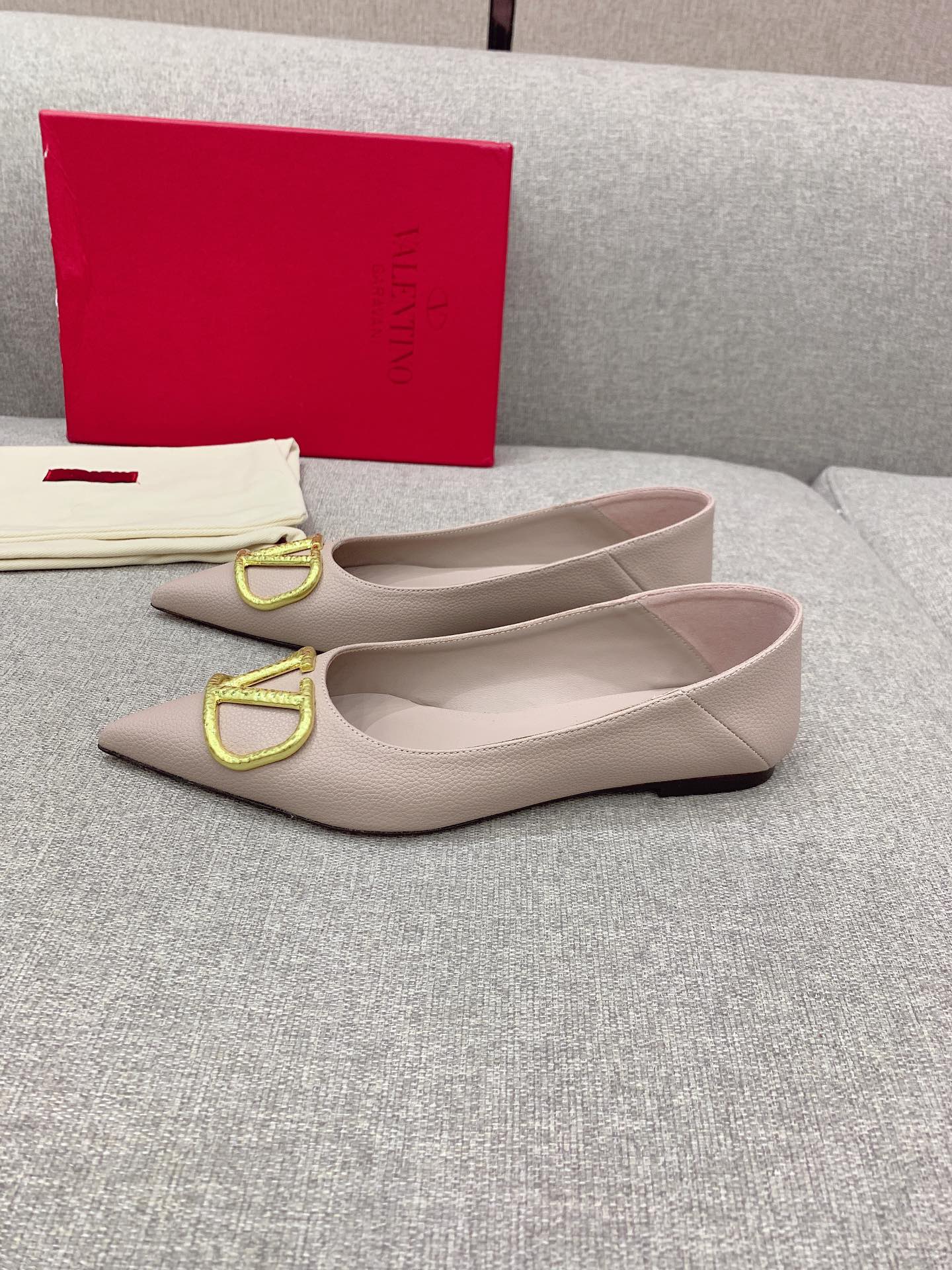 Valentin’s Super Soft Italian Sheepskin V-Button Sneaky Shoes – Size 35-39 - 图片 3