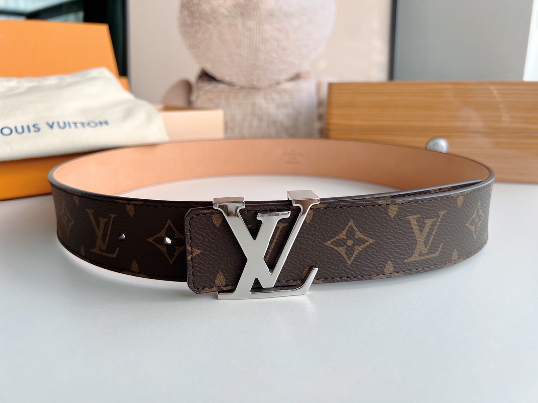 Louis Vuitton LV Monogram帆布.Damier帆布设计，永恒，为日常造型增添 气息。百搭 款式。宽度4.0cm