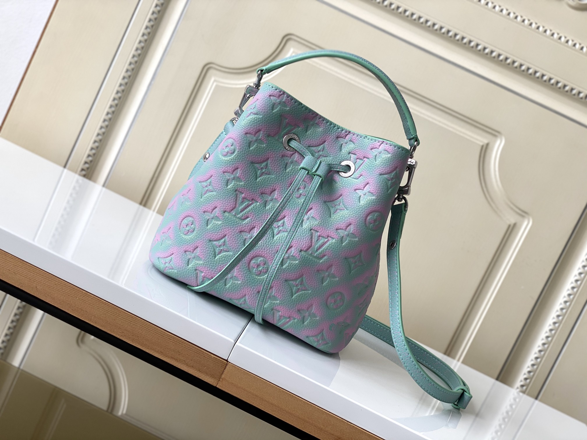 Louis Vuitton LV NeoNoe Bucket Bags Blue Pink Empreinte​ M46174