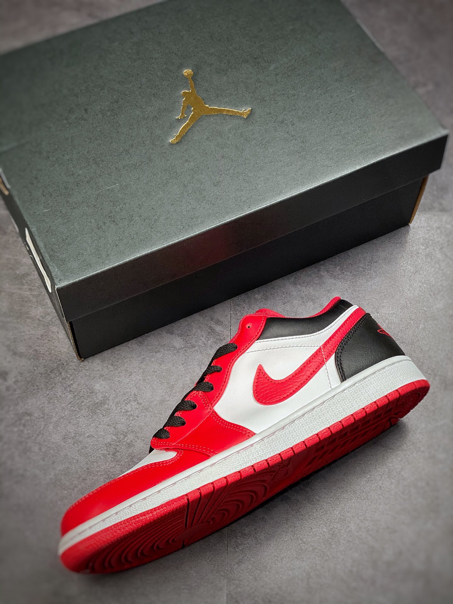 240 原装裸鞋级 市面最高工艺产物 Air Jordan 1 Low 纯原系列553558-163