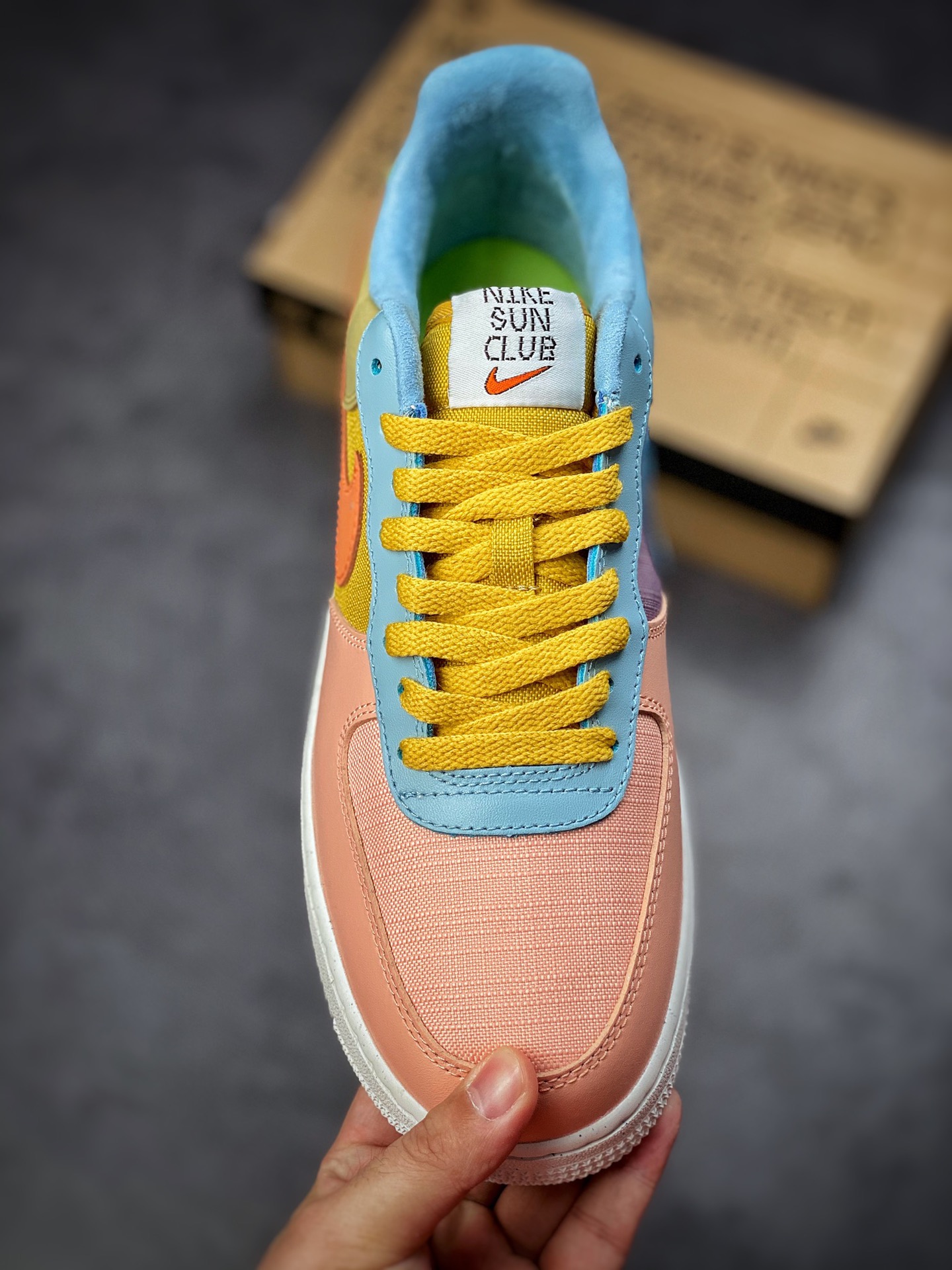 200 Nike Air Force 1 Low 07 黄粉蓝 DQ4531-700