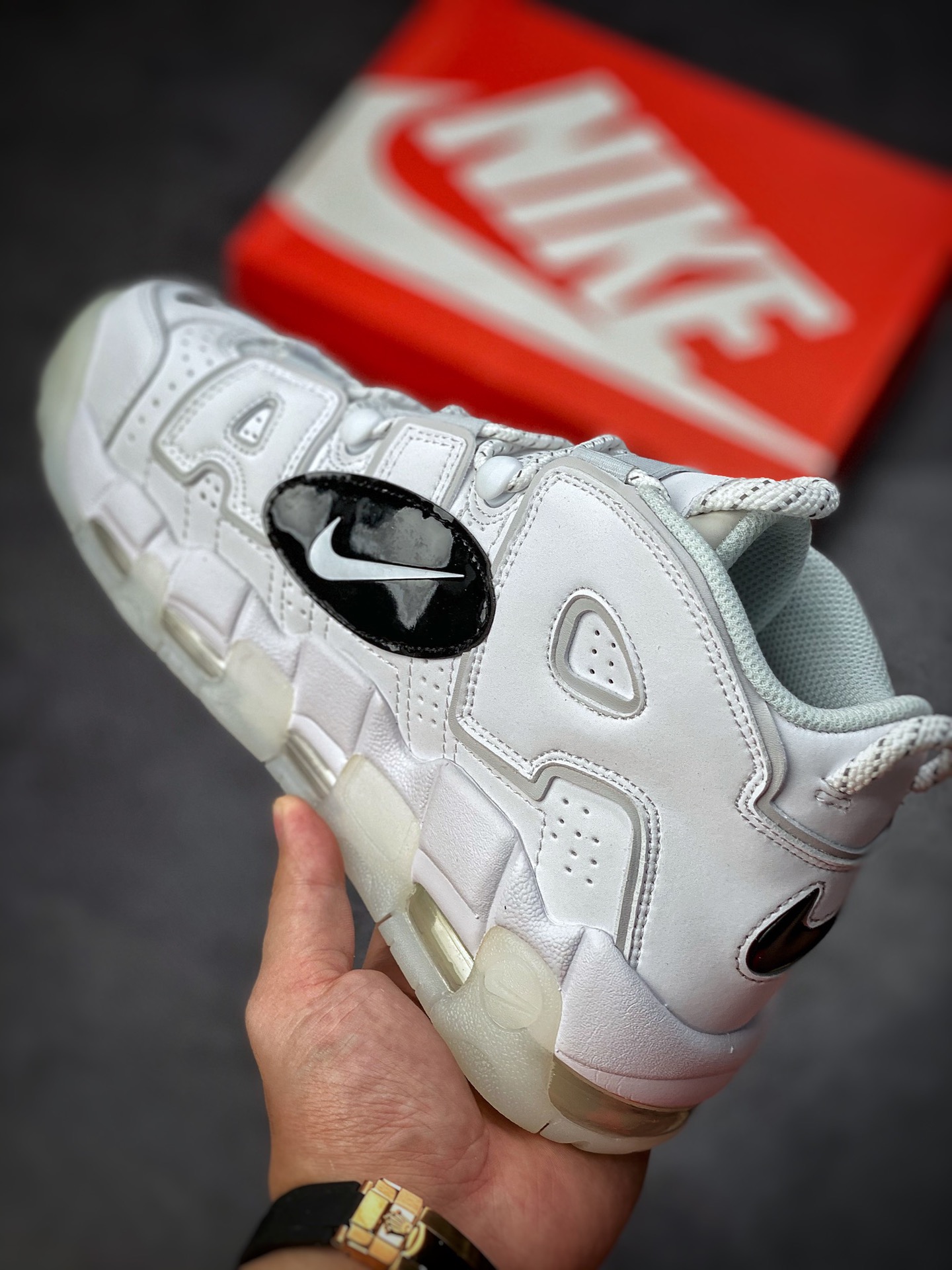 260 Air More Uptempo’96 大勾白黑 代表着历史最高版本皮蓬 DQ5014-100
