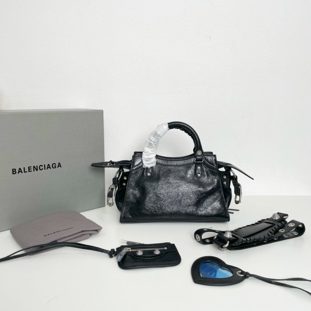 最潮爆款来袭BalenciagaNe