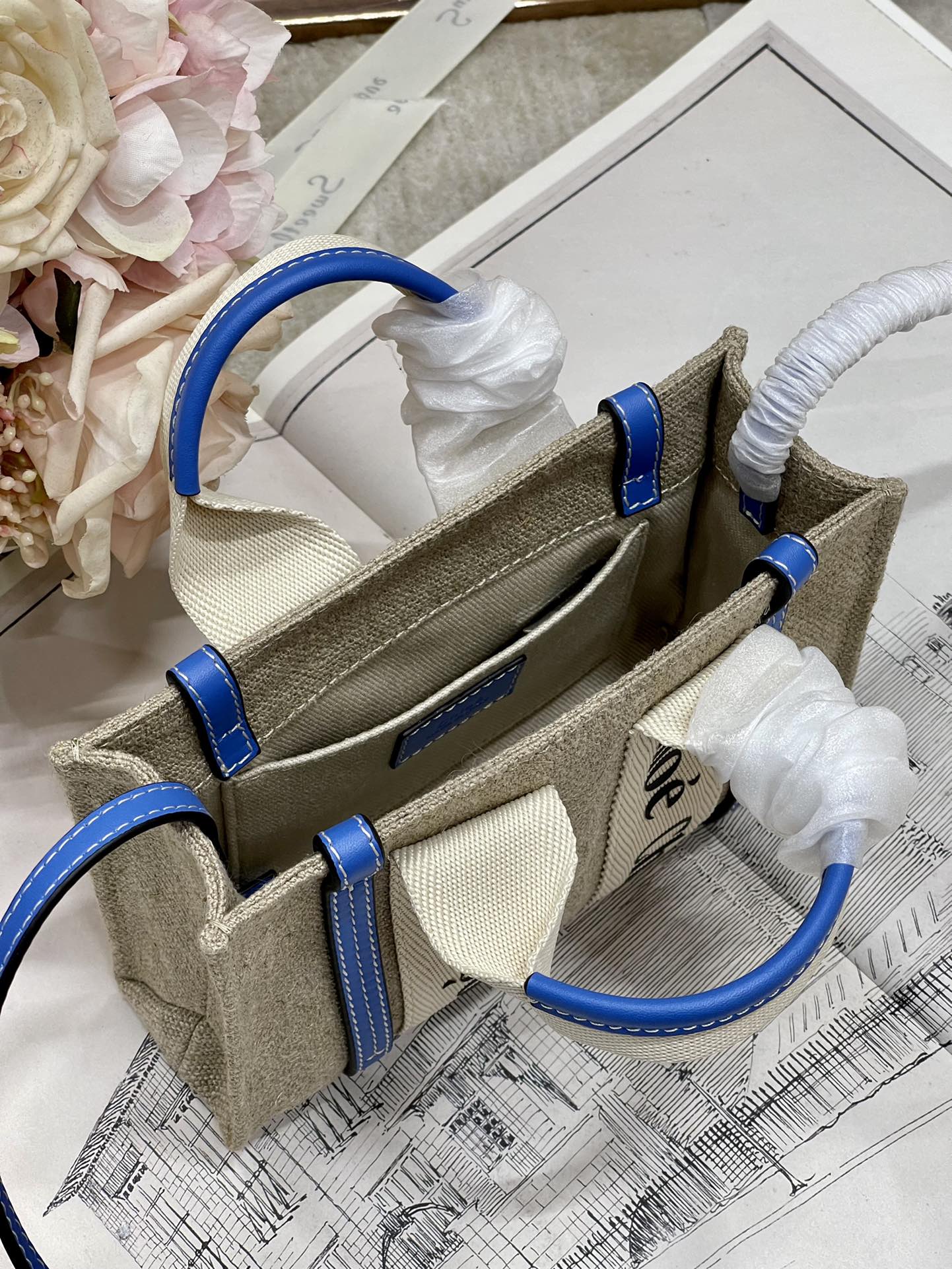 Chloé Woody Mini Tote Bag Linen Canvas with Leather Strap, Sky Blue 9 i1658300540 3729 7