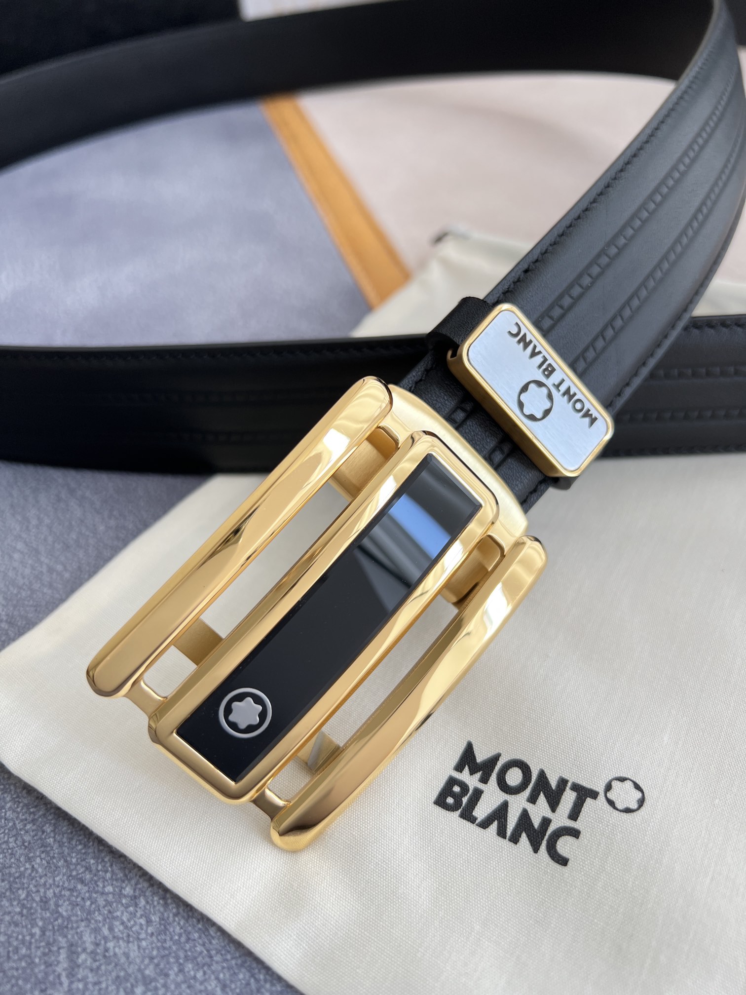 品名万宝龙.Montblanc️腰带