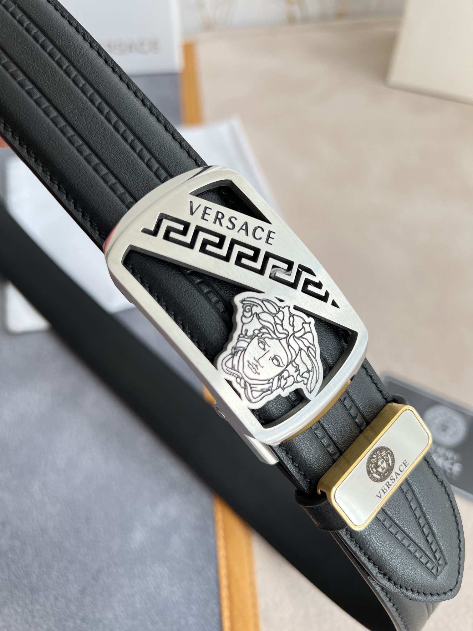 品名范思哲.VERSACE.️皮带腰