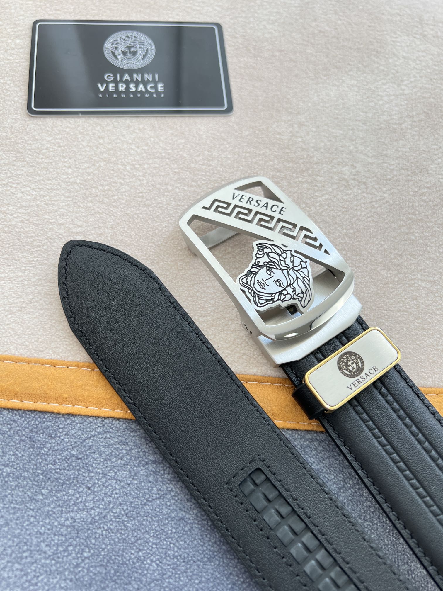 品名范思哲.VERSACE.️皮带腰