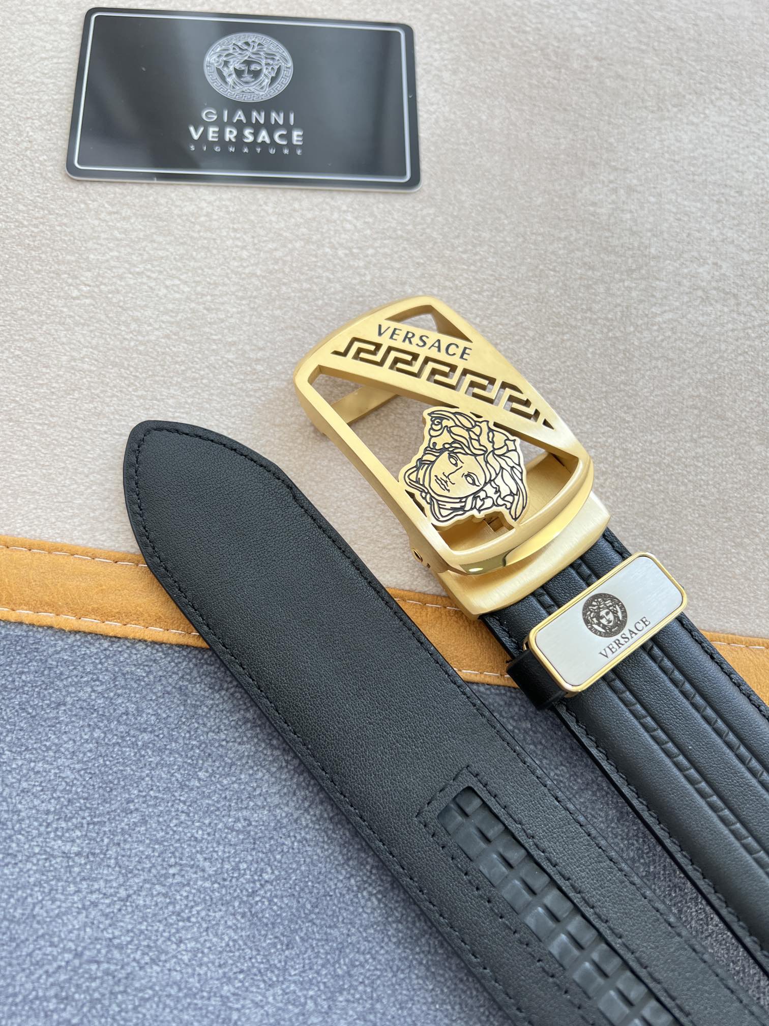 品名范思哲.VERSACE.️皮带腰