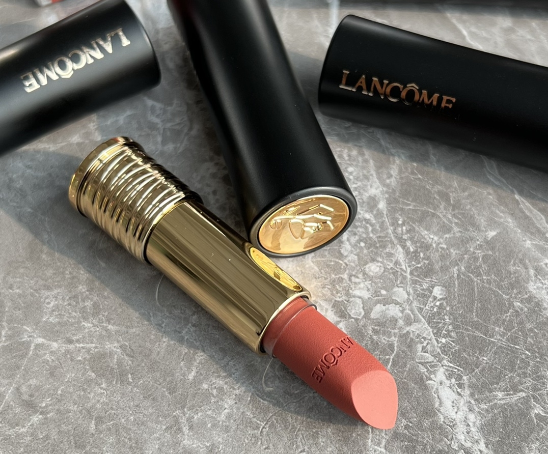 Louis Vuitton Haute Couture Couture Beauty Luxury Makeup Lipstick 7