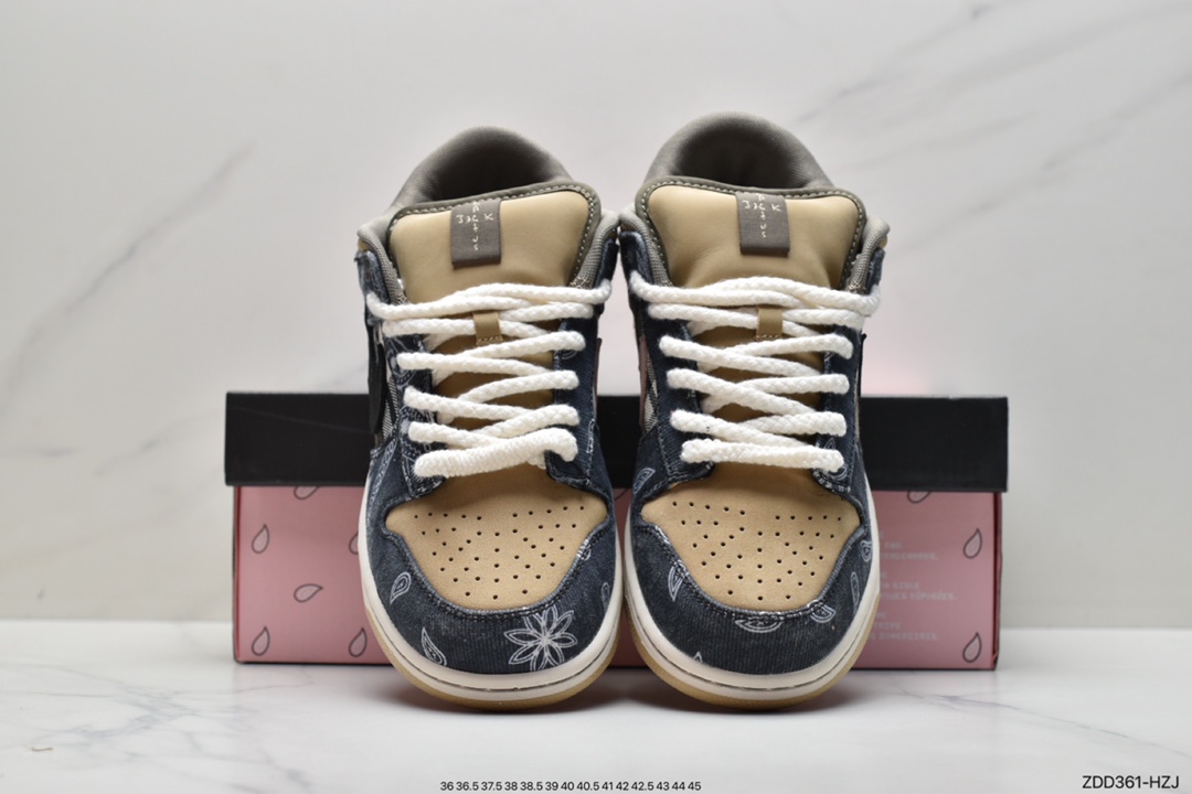 230 Travis Scott × SB Dunk Low 腰果花 CT5053-001