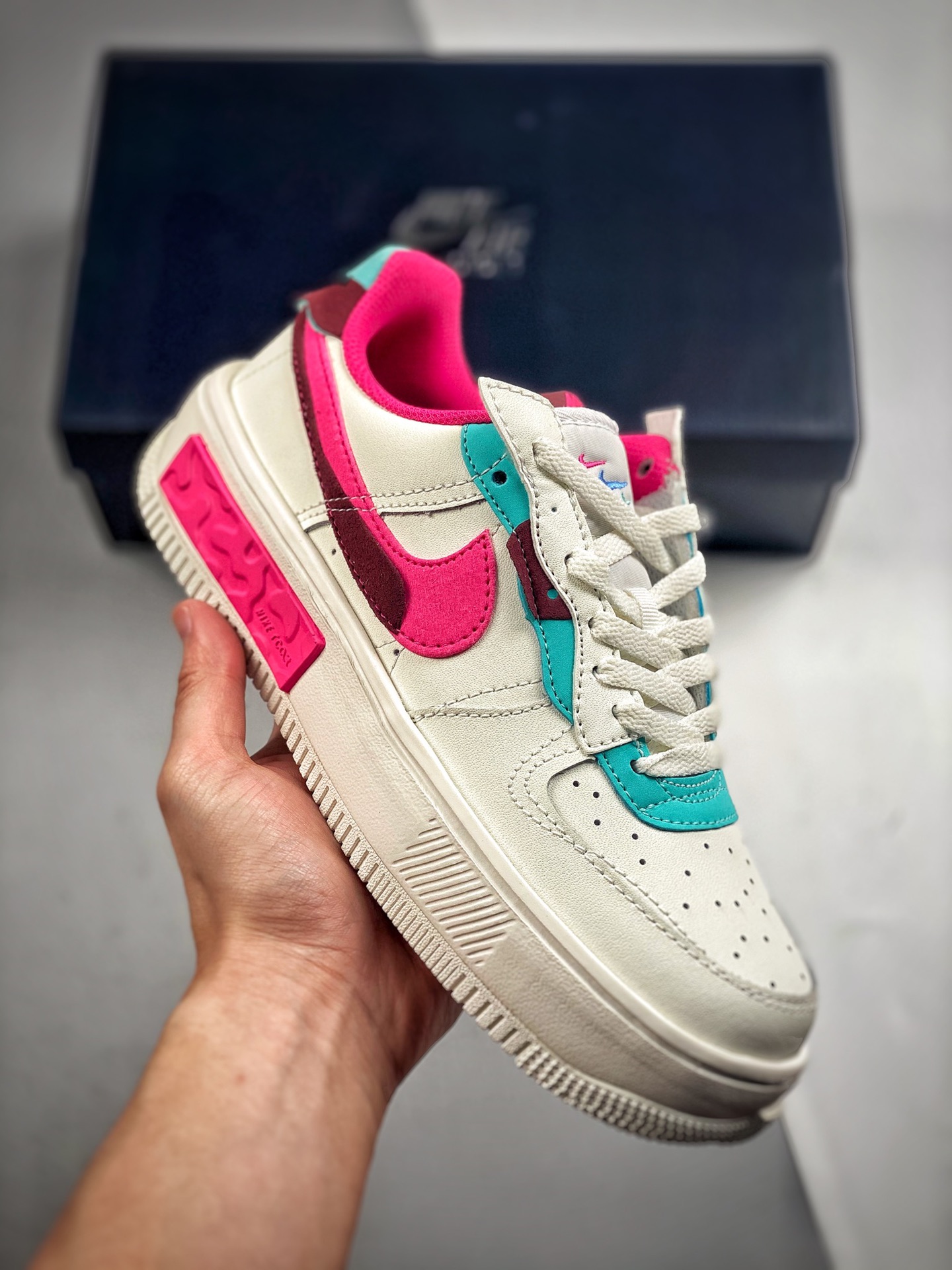 -3 Nike Air Force 1 Fontanka“violet” “紫罗粉” 原楦头原纸板 打造纯正空军版型 专注外贸渠道 全掌内置蜂窝气垫 #原盒配件 原厂中底钢印、拉帮完美 货号：DO6146 101 Size：36 36.5…