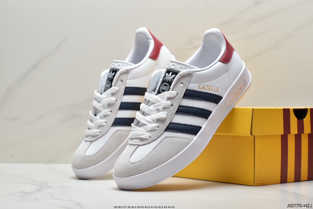 adidas Originals GAZELLE is modeled on