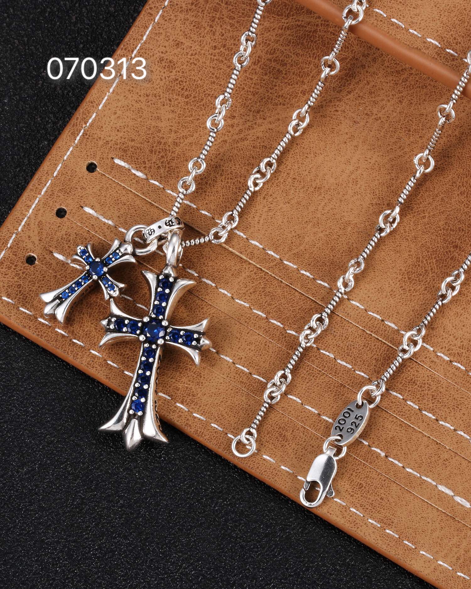 Chrome Hearts 克罗心 款双十字架项链