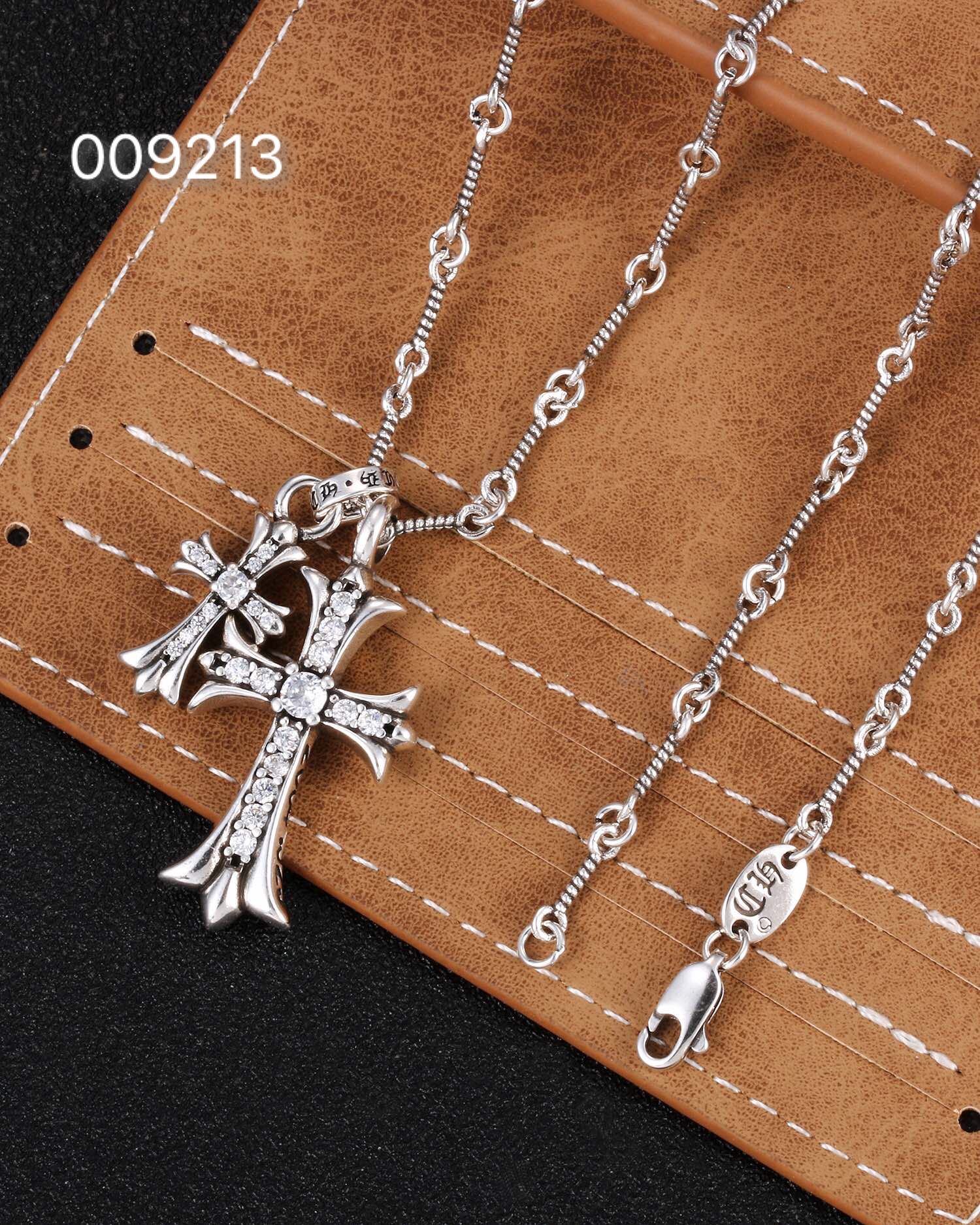 Chrome Hearts 克罗心 款双十字架项链