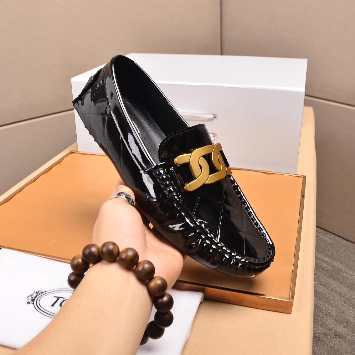 precio de fábrica (Tods Tods) modelos de contador de los nuevos hombres importados parte superior de